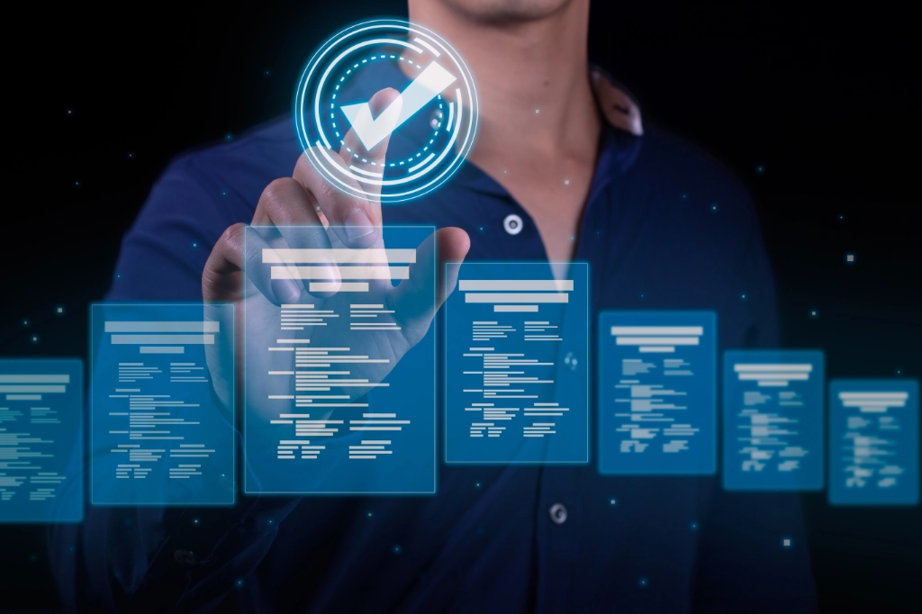 KI Consulting: Ein Bild, welches einen Menschen bei der Auswahl von schwebenden UX Elementen zeigt.